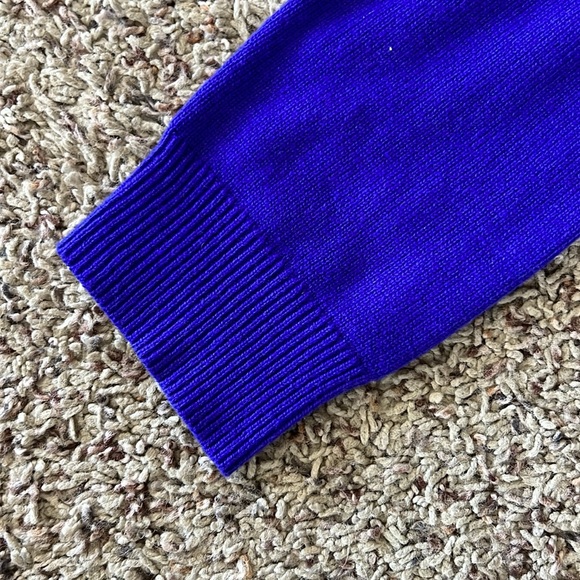 Button down cardigan Ann Taylor sweater Size Small purple - Picture 3 of 3